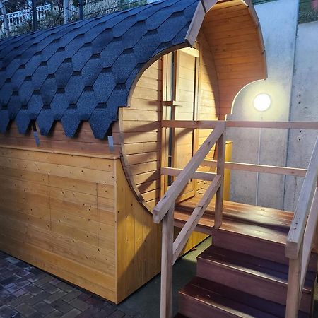 Haus Strandkoerv Mit Fass-Sauna Loddin Exteriér fotografie
