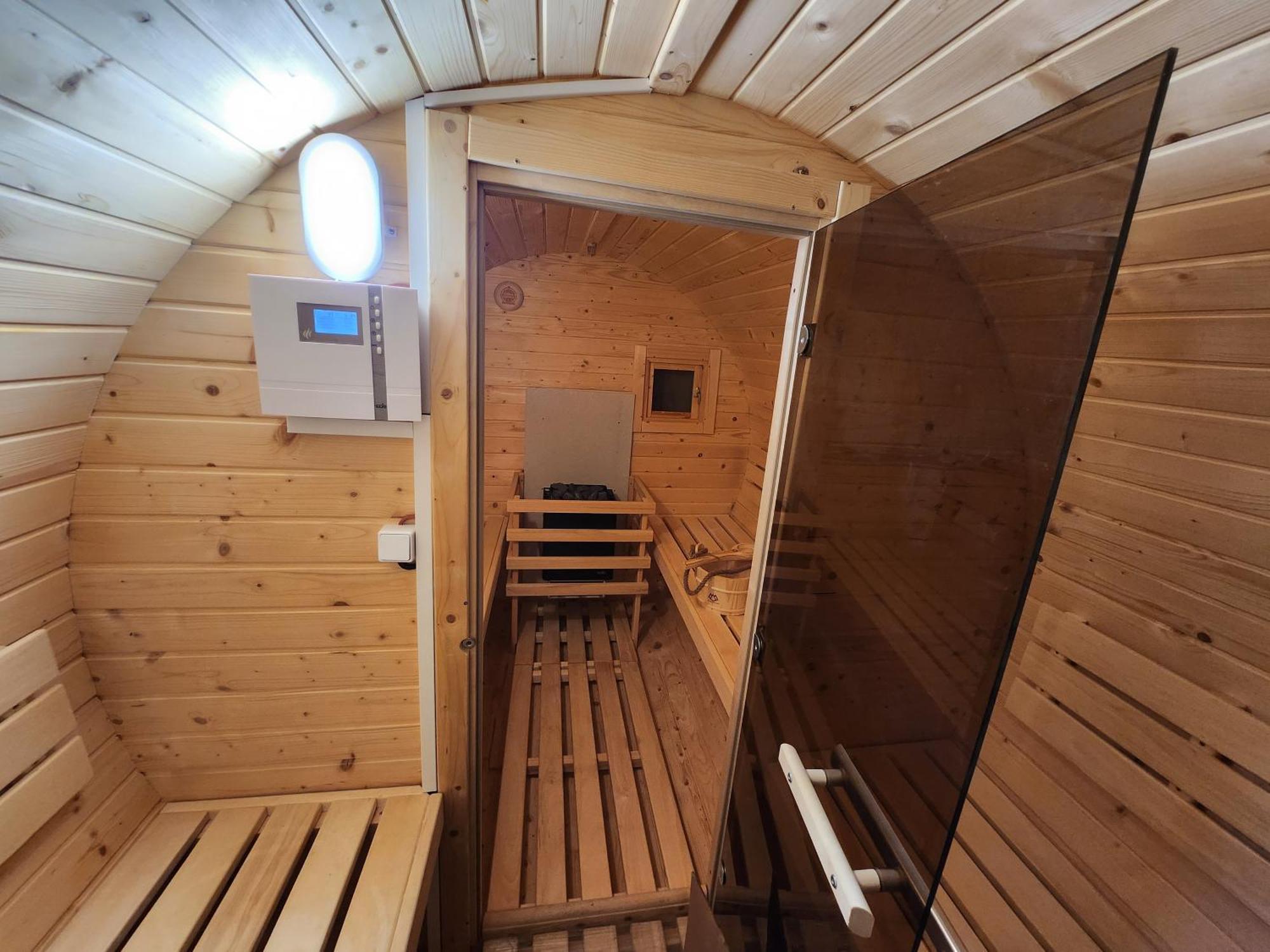 Haus Strandkoerv Mit Fass-Sauna Loddin Exteriér fotografie